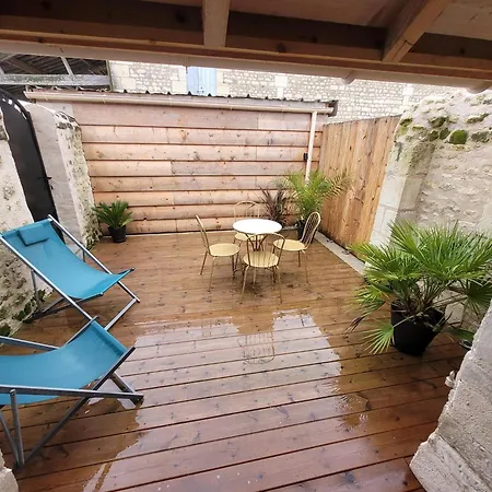 Domaine Les Chauveaux, 3 Gites, 26 Personnes, 1 Salle * Antran