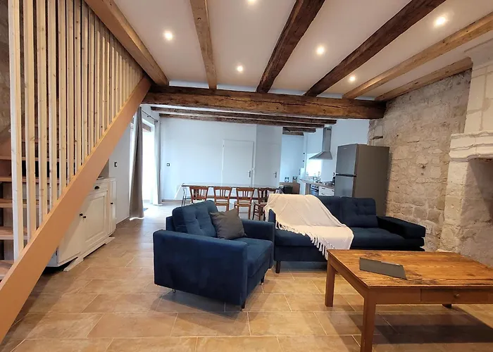 Domaine Les Chauveaux, 3 Gites, 26 Personnes, 1 Salle بيت للعطل Antran